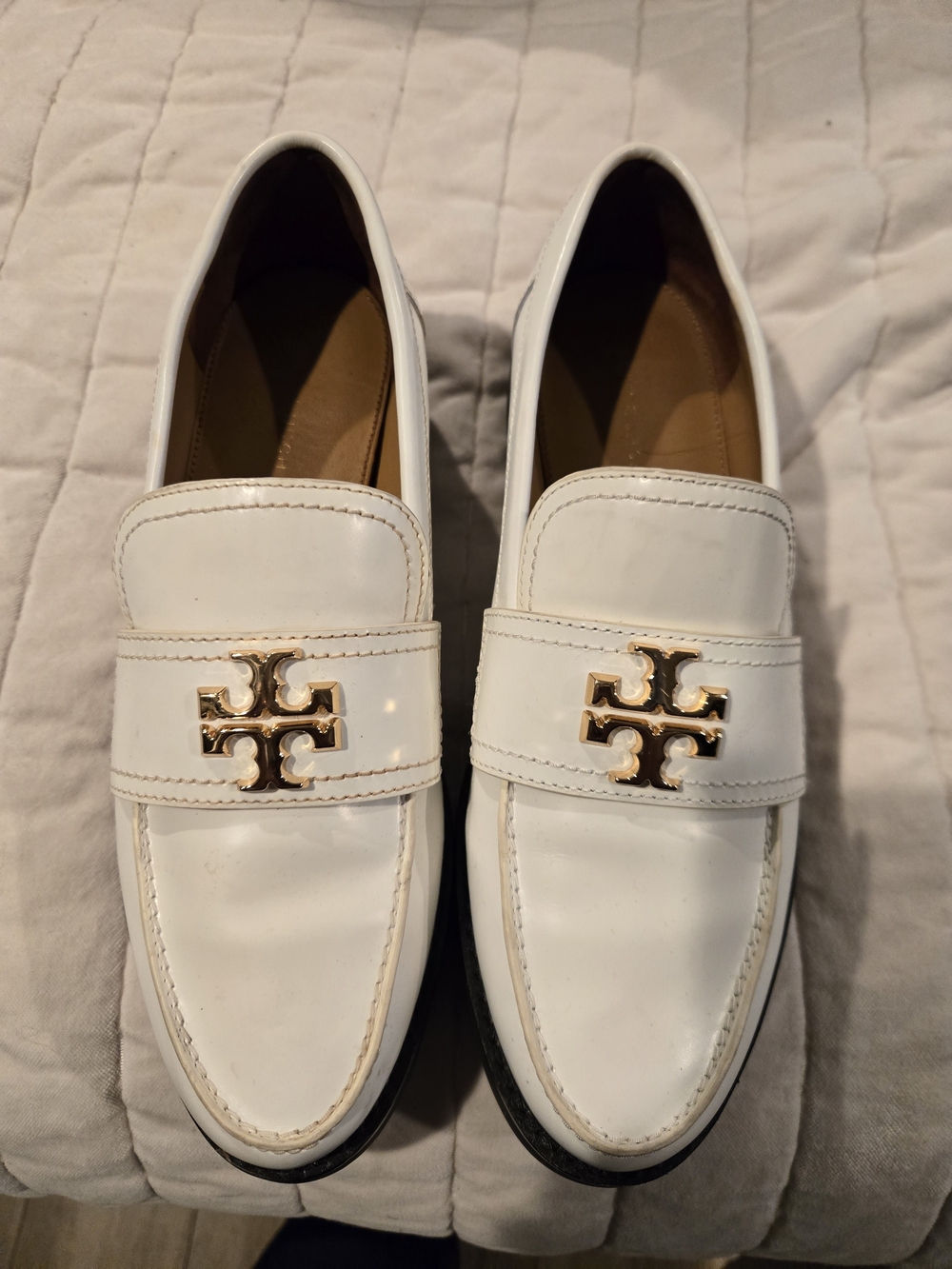 Tory Burch White Leather Women's Loafers with Gold Logo